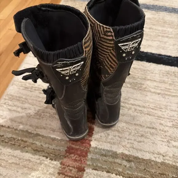 Fly Racing Maverick Unisex Youth Size 6 Black Motocross Boots